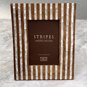 Two's Company Mother Of Pearl Wood Striped inlaid 4X6" Picture Frame Boho Beach